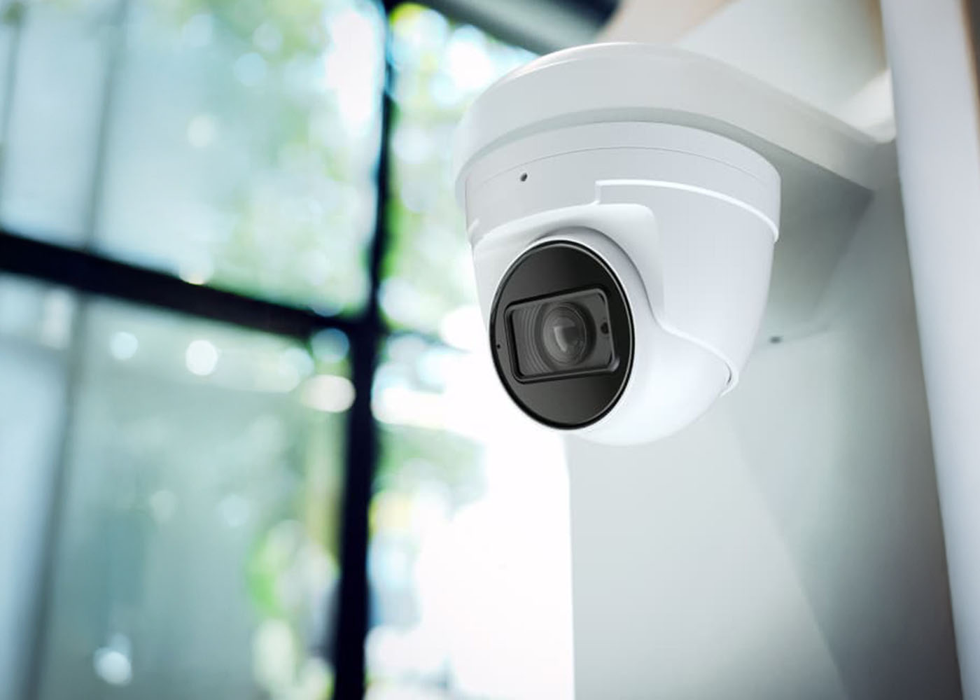 high definition security cameras help bolster retail loss prevention