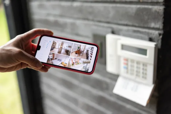 Video surveillance from your phone 